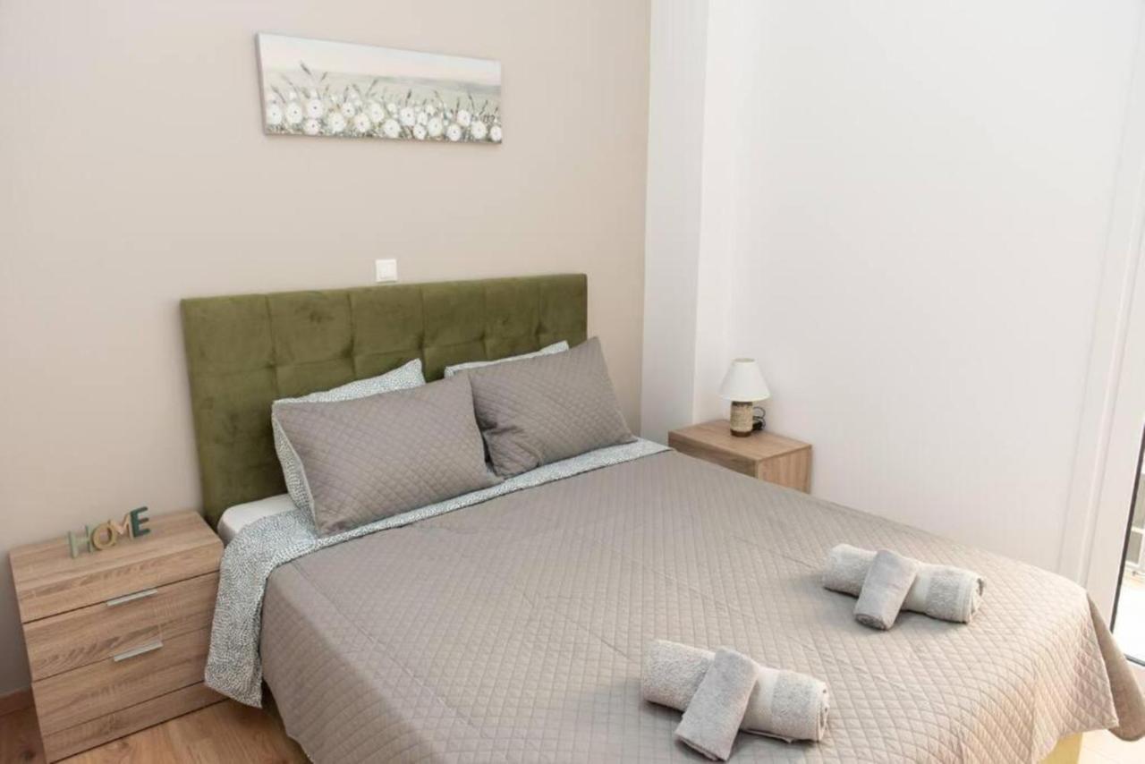 Renovated Spacious Flat 7Min To Subway Station- Athens Exterior photo